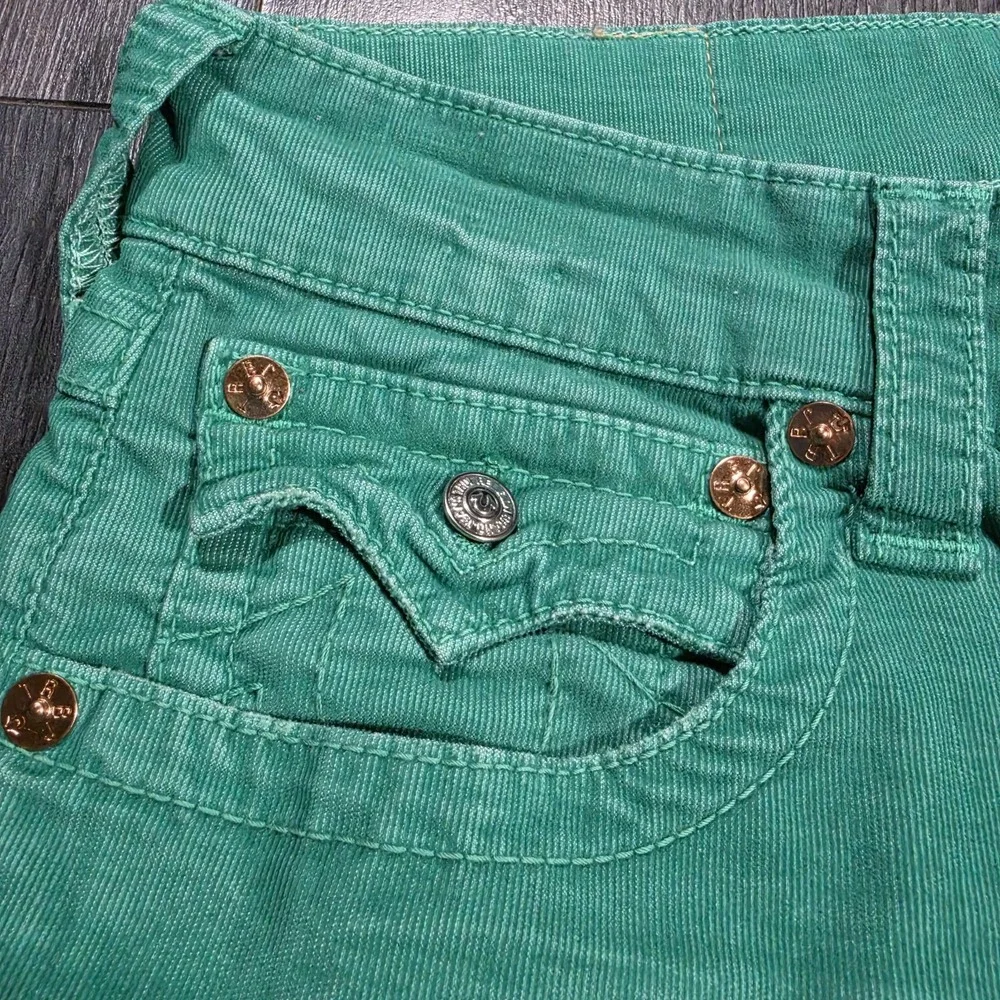 NWT True Religion Ricky Corduroy Cut Off Shorts Men 30 Green Stretch Lightweight